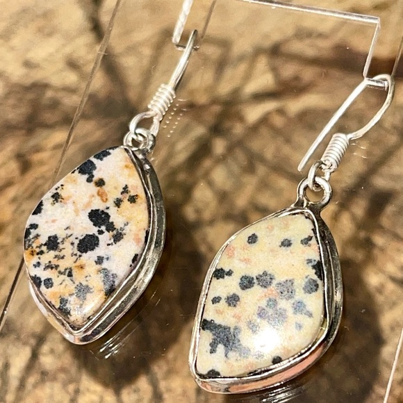 Dalmatian Stone Earrings 1 1/2” - Picture 5 of 7